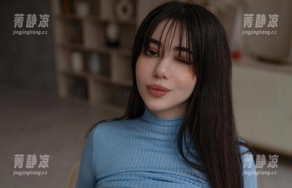 Alina Becker的红色毛衣，无可避免的高清诱惑，速来下载！