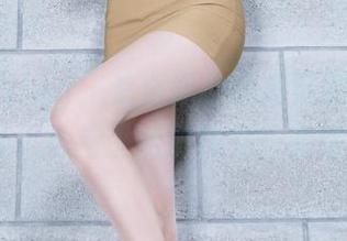 Beautyleg - 追逐婚纱的高清时刻，Luna让人思考生活的意义…或是衣橱