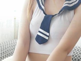 MFStar模范学院 - 图库里的白裙印记，Laura张小妮显然没在意我的目光