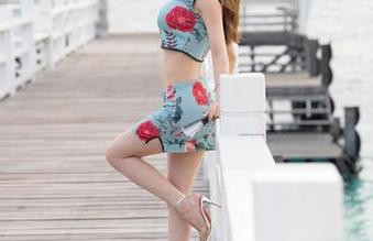 MiStar魅妍社 - 糯美子Mini的JK作品更新了，这是个有意思的选择，眼工作得挺扎实。