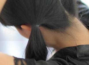看着ROSI女友作品，下载的冲动要来了