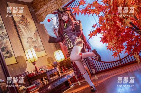 让Sayako＿今年4岁的原神胡桃写真挑战你的审美底线