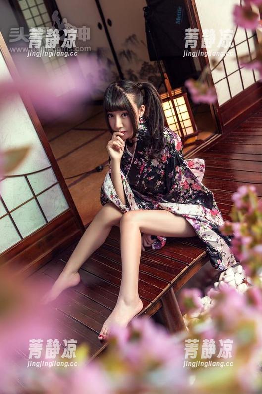 TouTiao头条女神 - 御姐只为特定的人而生？美纳子的写真资源或许能改变你看法