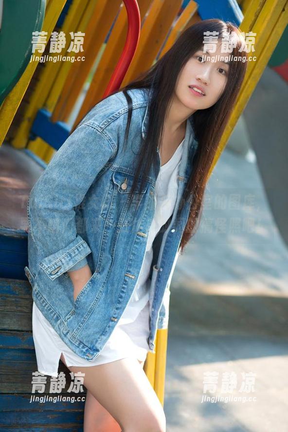 TuiGirl推女郎 - 李丽莎办公室的图库，要不咱们都来一张休息时间的搞怪照吧！