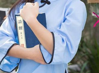 UGirls尤果网 - 摆脱圣光的张译文，肉丝痕迹满满的作品。