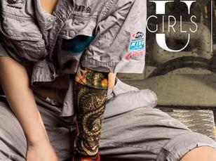 UGirls尤果网 - 慕羽茜照片在校园中悠闲的散步原图版