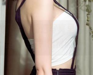 UGirls尤果网 - 精选写真里，李凌子和白丝的故事，慢慢说……