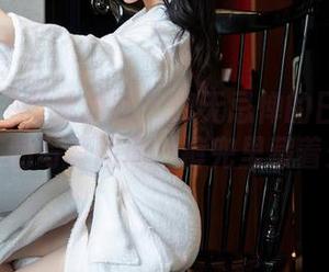 XINGYAN星颜社 - 肆无忌惮的日常：李丽莎的写真图册，裤兜里藏着光影