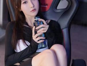 Xiuren秀人网 - 一手获取免费laura阿姣兔女郎的照片，有点诱人呢，对吧？