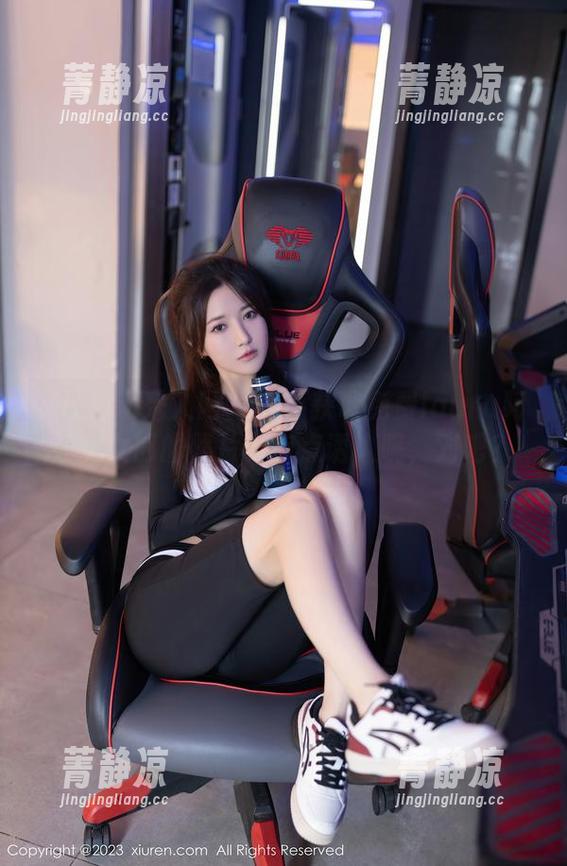 Xiuren秀人网 - 一手获取免费laura阿姣兔女郎的照片，有点诱人呢，对吧？