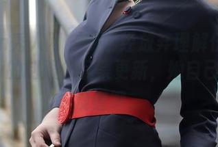 Xiuren秀人网 - 我已经放弃理解伍晓丽Shirley的制服作品集更新，她自己心里也没谱吧。