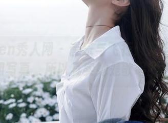 Xiuren秀人网 - 音乐与飞行：双笙Alina空姐写真，所以其实她是歌唱的机长？