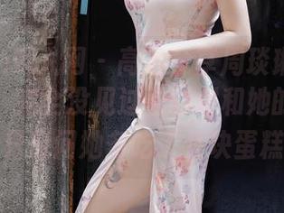 Xiuren秀人网 - 高清分享周琰琳LIN圣诞魔法，完全没见过圣诞树和她的比拼，我只想问她多吃了几块蛋糕！