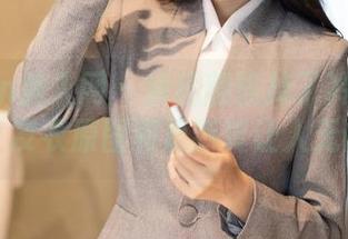 Xiuren秀人网 - 唐翩翩输掉了冷酷战役，皮衣原图和更新真让人无语