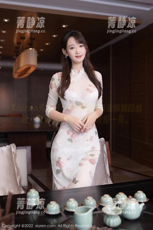 Xiuren秀人网 - 快来围观奶油妹妹的丝袜，免费的图片会让你眼前一亮。