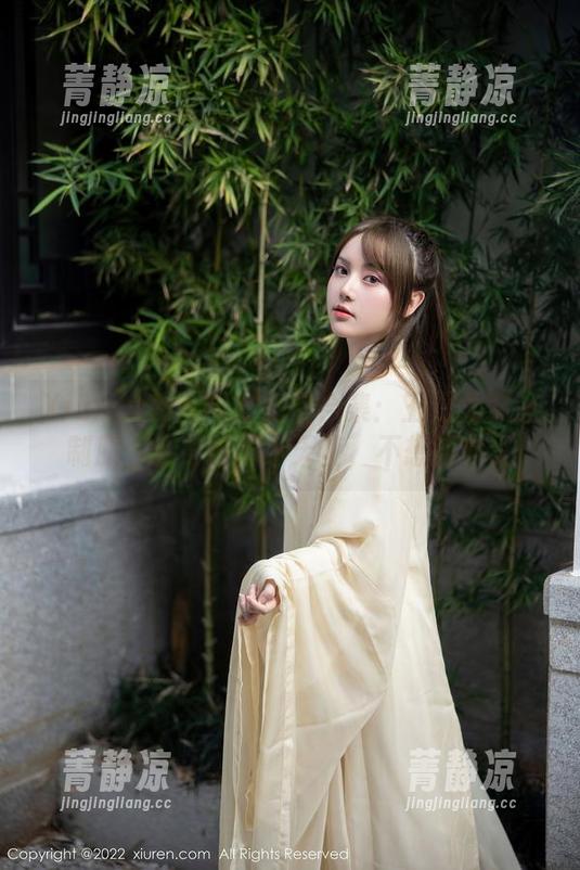Xiuren秀人网-王曼柔 Xiuren秀人网 - 免费合集:王曼柔穿上制服,变身校园小天使,不想回家了