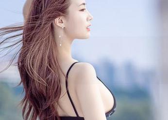 最新图册中的Yebin(전예빈)终于让我理解了JK的“艺术性”？不过，有点太艺术了吧！这怎么穿出去？