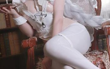 作为职业装宅男，迫不及待要看asagiriai(爱ちゃん)的作品集分享，求偶像穿搭指导！