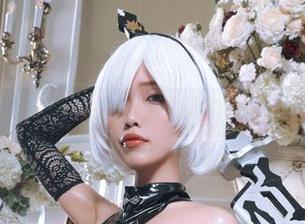 带着一颗好奇心，看看eliza喵喵的写真，蒂法在浴缸里也太迷人了！