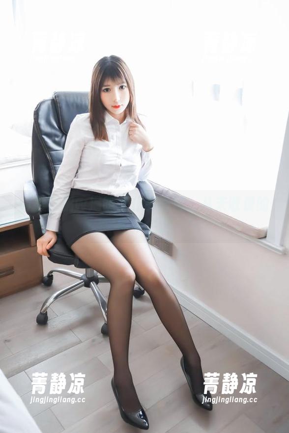 w黑米粥w w黑米粥w揭晓女仆真面目:从未收费的图集牛逼