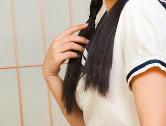 丽柜 - 心心女王的写真，纯粹是颠覆重审的权威演绎