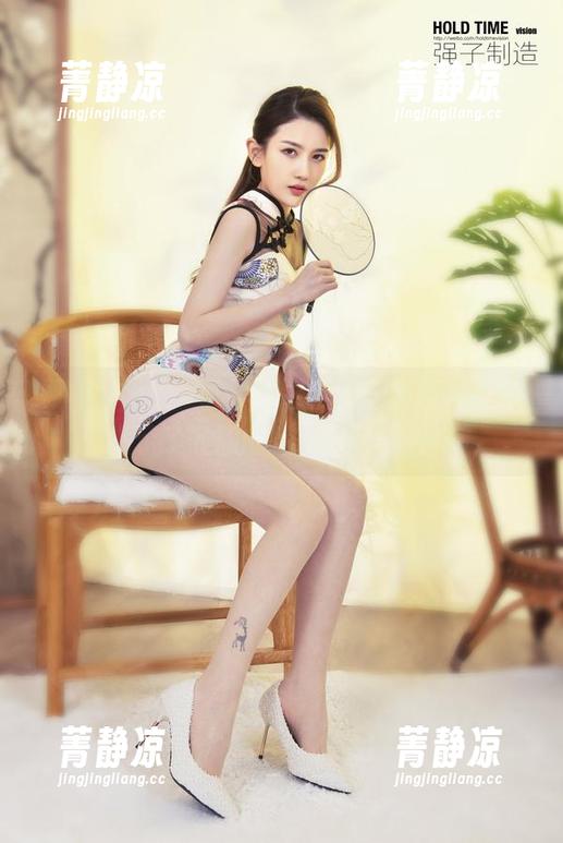 丽柜ligui - 黑丝美学！安安最新写真集揭示了衣服的另一种可能性！