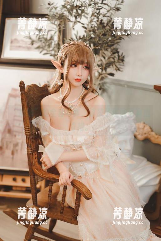 “妹妹”的全套写真，凉凉子这回可真出奇招。