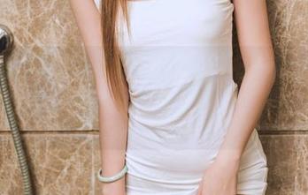 头条女神 - 这就是秦若兮双人写真合集！来几张吧，看完我决定要学她们的POSE。
