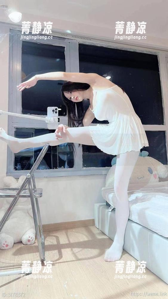小萌子 微密圈 - 小萌子私拍合集:黑色丝袜的舞会,欢迎光临!