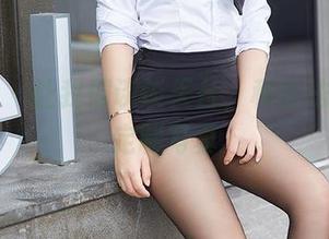 尤蜜荟 - 让我们谈谈天台，和合法萝莉的定制写真