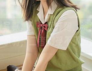 念雪ww写真集：可爱开跑，资源也不甘示弱，二者都受不了。