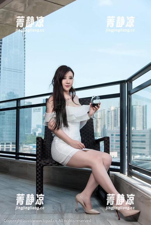 推女神 - 妮小妖的连体衣，定制得好像是为了我量身打造的写真！