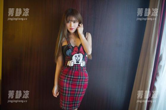 推女郎 - 心藏真情苦与乐，李丽莎校服写真让你在每一页翻阅中，找到小时候的自己。