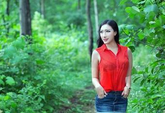 推女郎 - 潘娇娇的白裙合集：看得我都想去参加春季茶会了