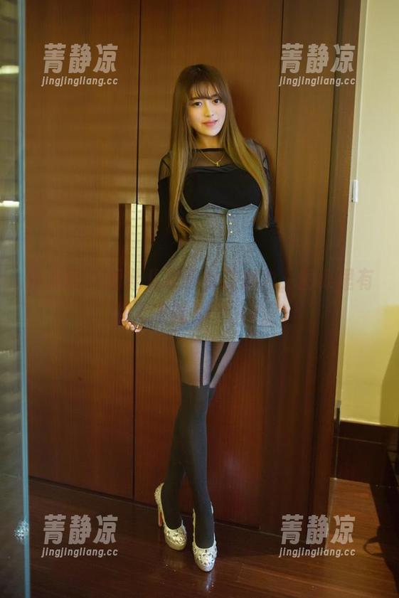 推女郎 - 胡允儿展示女孩魅力，图集里有你心中的那个人吗？