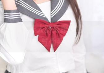 别眨眼，杏子夫人的高跟鞋全集作品，鞋与伪装
