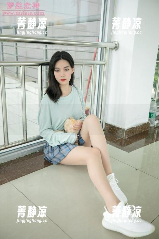 梦丝女神 - 原图欣赏，玥玥的油亮给我一种“碰一下就会滑掉”的错觉。