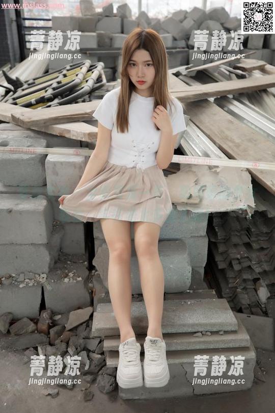 梦丝女神 - 全套写真一览，魏婷婷的少女表情，实在是太多变了啊！