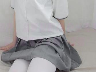 独特的选择，森萝财团JK白丝美足，作品集里逻辑不太够—呵呵！