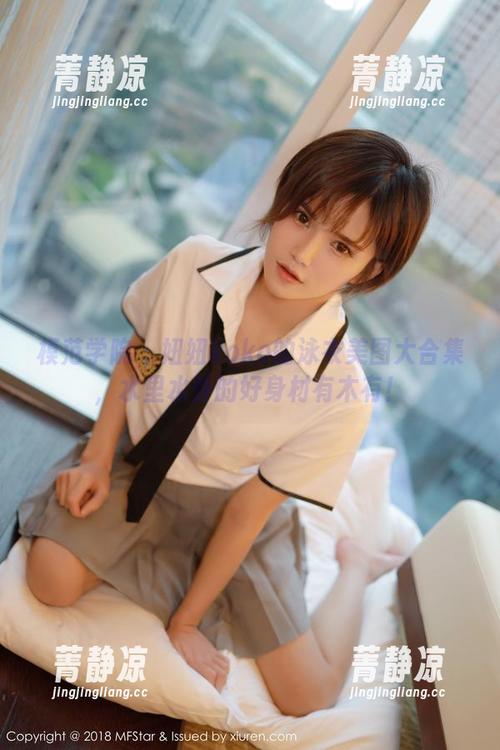 模范学院 - 妞妞koko的泳衣美图大合集，水里水外的好身材有木有！