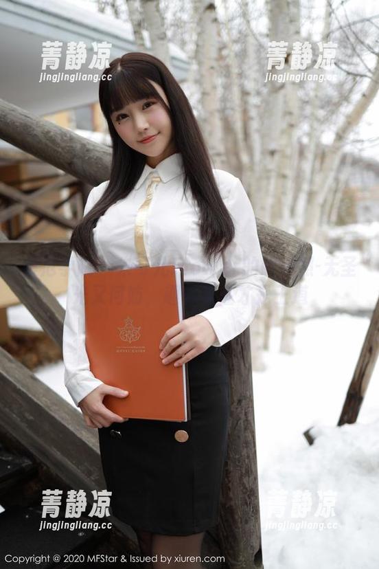 模范学院 - 朱可儿Flower的眼镜照-无圣光又何妨，趣味随性才是王道