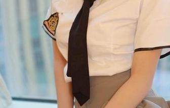 模范学院 - 集合了欧阳美萱白色穿搭的美图，真是出乎意料的好看！