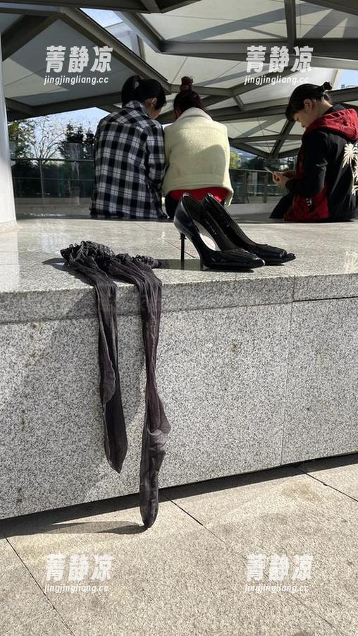 微密圈 - 连体衣合集——水蜜桃米米尝试把日常穿成艺术？