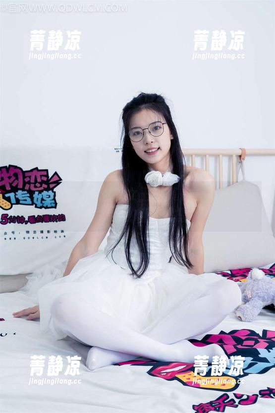 物恋传媒 - 嘟嘟的女王图集——不花钱就能欣赏的奢华体验