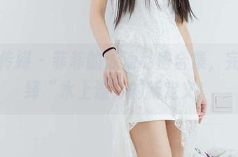 物恋传媒 - 菲菲的泳池私房合集，完美演绎“水上漂”的新定义！