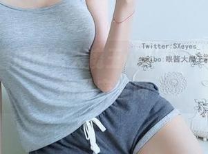 不得不看的眼酱大魔王w写真，惹人注目的私密空间