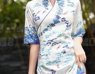 秀人网 - Jennifer小若“厨娘”新作，福利图包，食物和画面都让人流口水！