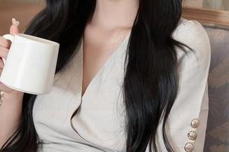 秀人网 - 分享tina甜仔的和服：别想太多，快来看！