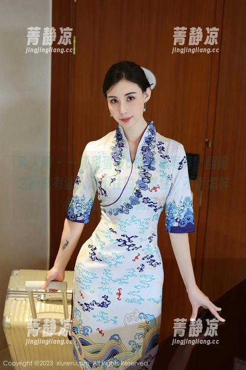 秀人网 - 一颗甜蛋黄a的粉色写真，翻阅之间总有让人忍不住的小情愫，不管怎样都是跟豆腐脑抢风头。
