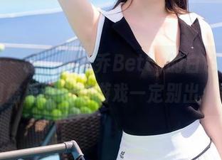 秀人网 - 哦，周思乔Betty的白色合集，网盘里的色彩游戏一定别出心裁